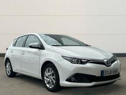 Usado 2018 Toyota Auris Active | 15.143 € (Precio justo)