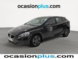 Negro Usado 2017 Volvo V40 Momentum Familiar | 16.637 € (Precio justo)