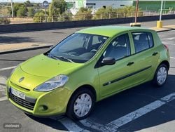 Verde Usado 2011 Renault Clio II Expression | 5500 € (Buen precio)