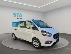 Blanco Usado 2022 Ford Tourneo Titanium X Familiar | 31.440 €