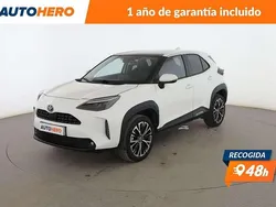 Blanco Usado 2022 Toyota Yaris Cross Style SUV | 25.713 € (Precio justo)