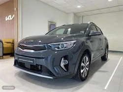 Usado 2021 Kia Stonic SUV | 17.450 € (Precio justo)