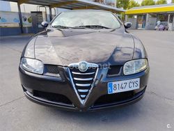 Negro Usado 2004 Alfa Romeo GT Distinctive Coupe | 3690 € (Precio justo)