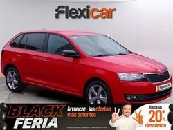 Rojo Usado 2017 Skoda Rapid Active Berlina | 10.990 €