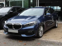 Azul Usado 2023 BMW 118 Utilitario | 20.850 € (Super precio)