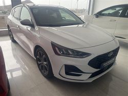Blanco Usado 2024 Ford Focus ST-Line Berlina | 20.995 € (Buen precio)