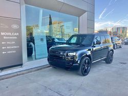 Negro Nuevo 2025 Land Rover Defender SUV | 125.425 €