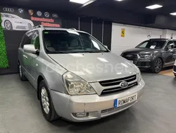 Gris / plata Usado 2006 Kia Carnival EX Monovolumen | 4800 € (Precio justo)