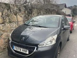 Gris / plata Usado 2012 Peugeot 208 Active Utilitario | 5500 € (Precio justo)