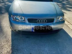 Gris / plata Usado 2001 Audi A3 Attraction Berlina | 3000 € (Precio justo)