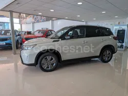 Beige Usado 2024 Suzuki Vitara SUV | 20.990 € (Buen precio)