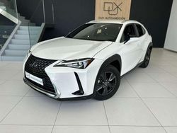 Blanco Usado 2020 Lexus UX 250h Executive Line SUV | 29.490 € (Un poco caro)