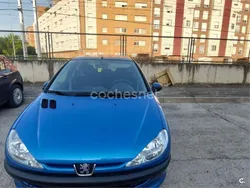 Azul Usado 2004 Peugeot 206 Berlina | 2500 € (Precio justo)