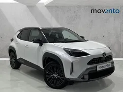 Blanco Usado 2022 Toyota Yaris Cross Business Edition SUV | 24.990 € (Precio justo)