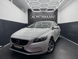 Blanco Usado 2017 Volvo V40 Kinetic Berlina | 12.990 € (Un poco caro)