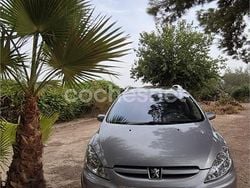 Gris / plata Usado 2004 Peugeot 307 Familiar | 3400 € (Precio justo)