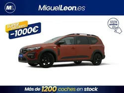 Rojo Usado 2022 Dacia Jogger Essentiel SUV | 13.985 €