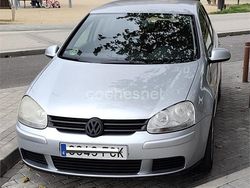 Gris / plata Usado 2006 VW Golf V Highline Berlina | 4699 € (Precio justo)