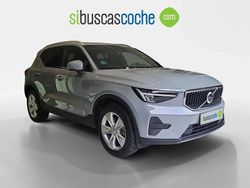 Gris/plata Usado 2024 Volvo XC40 Core SUV | 34.990 € (Precio justo)