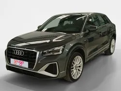 Gris Usado 2024 Audi Q2 SUV | 33.500 € (Caro)
