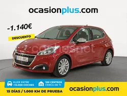 Rojo Usado 2018 Peugeot 208 Allure Utilitario | 12.550 € (Caro)