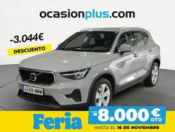Gris Usado 2023 Volvo XC40 Momentum SUV | 33.490 € (Caro)