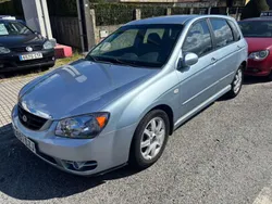Gris Usado 2006 Kia Cerato Utilitario | 3500 €