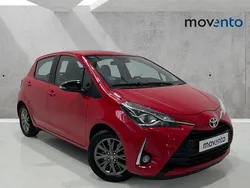 Rojo Usado 2019 Toyota Yaris Active Berlina | 13.400 € (Precio justo)
