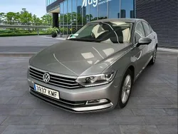Plateado Usado 2018 VW Passat Advance Berlina | 17.000 € (Precio justo)