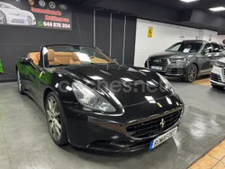 Negro Usado 2009 Ferrari California Descapotable | 92.999 €