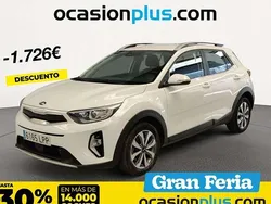 Blanco Usado 2021 Kia Stonic SUV | 17.264 € (Precio justo)