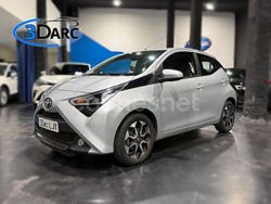 Gris / plata Usado 2020 Toyota Aygo X-play Utilitario | 11.450 € (Buen precio)
