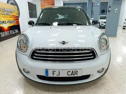 Blanco Usado 2012 Mini Cooper D Countryman SUV | 9800 € (Precio justo)