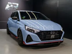 Azul Usado 2025 Hyundai i20 Berlina | 34.990 €