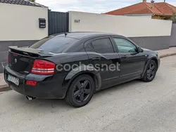Negro Usado 2008 Dodge Avenger SXT Berlina | 3100 €