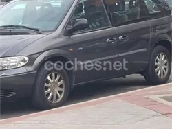 Verde Usado 2004 Chrysler Voyager Monovolumen | 3600 € (Un poco caro)