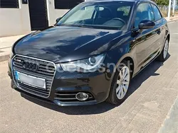 Negro Usado 2013 Audi A1 Ambition Utilitario | 9990 € (Precio justo)