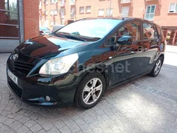 Negro Usado 2010 Toyota Verso Active Monovolumen | 5500 € (Un poco caro)