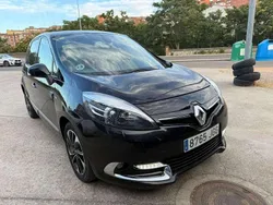 Negro Usado 2015 Renault Scénic III Bose Edition Monovolumen | 7999 € (Precio justo)