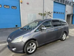 Gris Usado 2008 Mitsubishi Grandis Intense+ Monovolumen | 7500 €