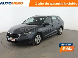 Negro Usado 2021 Skoda Octavia Ambition Familiar | 15.699 € (Precio justo)