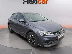 Gris Usado 2024 VW Polo Life Berlina | 16.990 € (Buen precio)