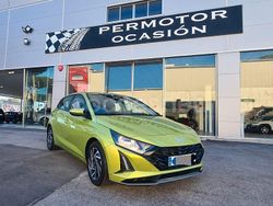 Amarillo Usado 2024 Hyundai i20 Berlina | 17.900 € (Precio justo)
