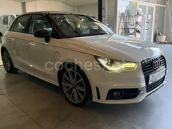 Blanco Usado 2014 Audi A1 Sportback Design Utilitario | 9999 € (Buen precio)