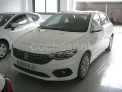 Blanco Usado 2018 Fiat Tipo Lounge Berlina | 11.500 € (Caro)