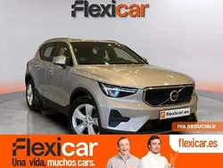 Gris / plata Usado 2023 Volvo XC40 Core SUV | 29.790 € (Buen precio)