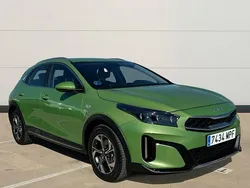 Verde Usado 2024 Kia XCeed SUV | 22.700 € (Precio justo)