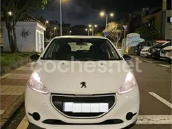 Blanco Usado 2013 Peugeot 208 Active Utilitario | 4490 € (Super precio)