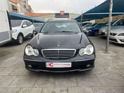 Azul Usado 2002 Mercedes C32 AMG AMG Familiar | 13.500 €