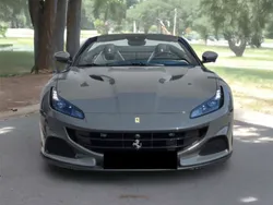 Gris Usado 2022 Ferrari Portofino Coupe | 253.700 € (Super precio)
